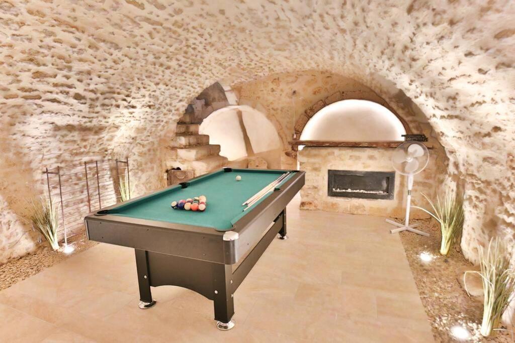 Le Speakeasy - Maison Avec Billard Auxerre Extérieur photo